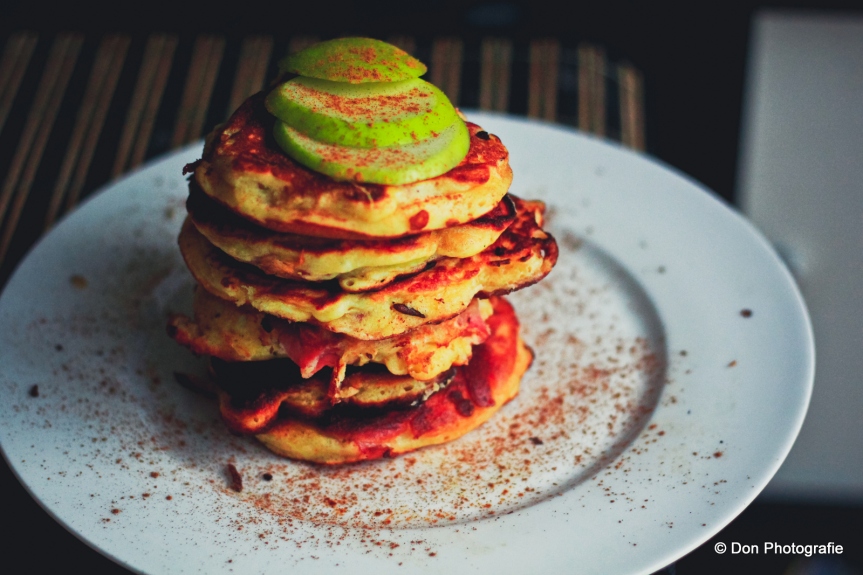 [SM] Apple Bacon Pancakes with Rum